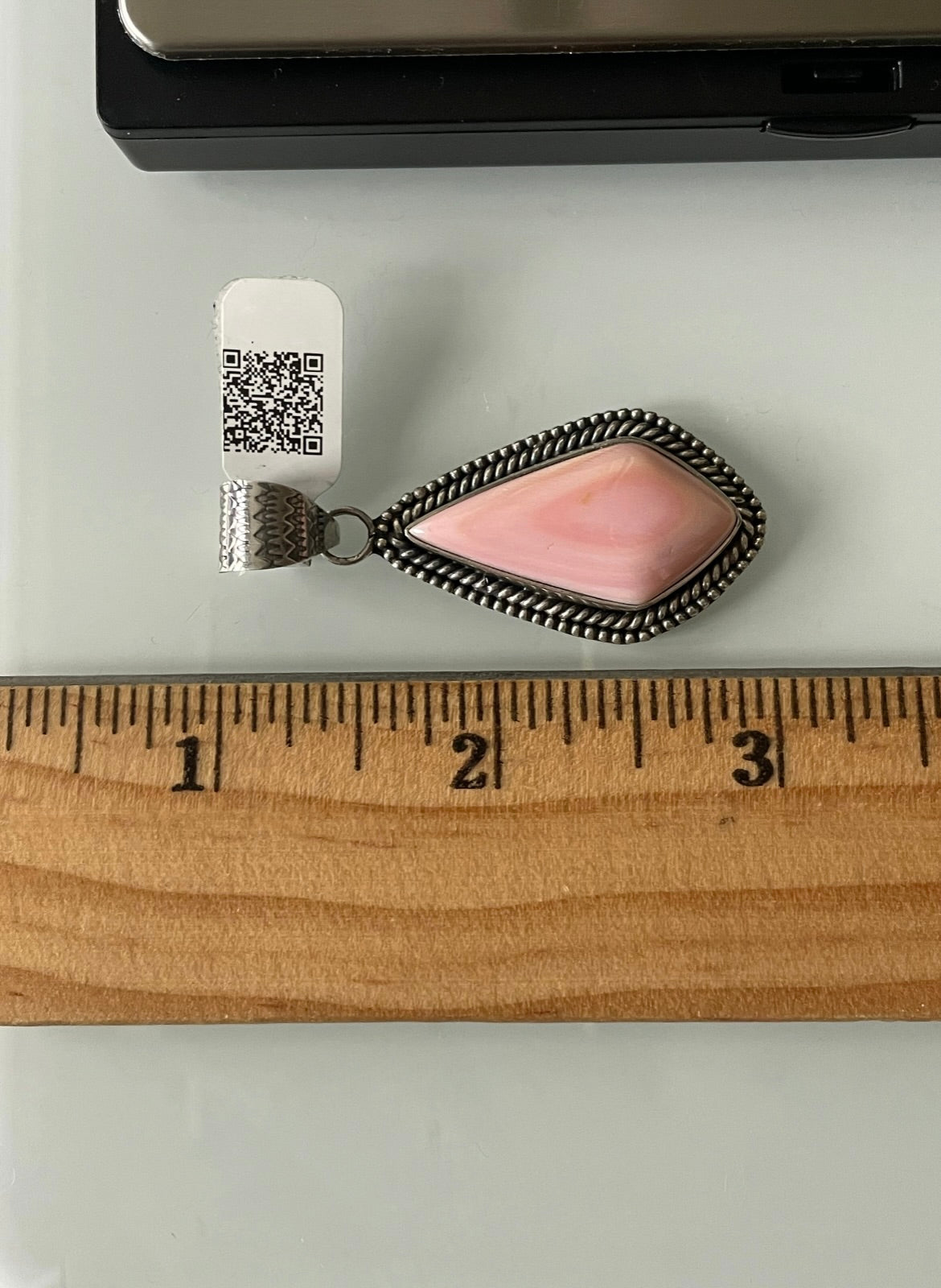 Triangle Pink Conch Pendant | Sterling Silver | A620